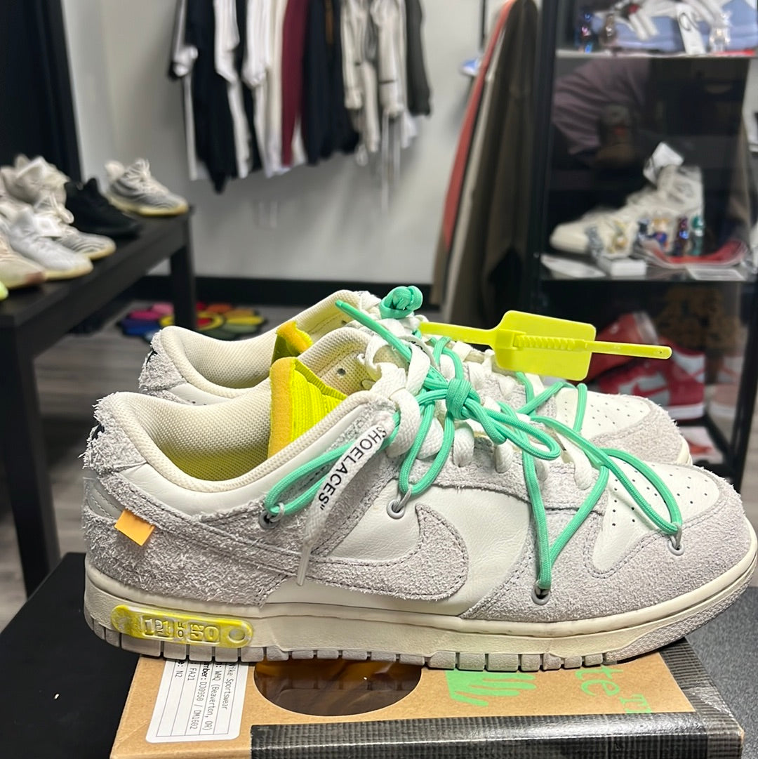 Lot 14 Off-White Dunk Low (USED)