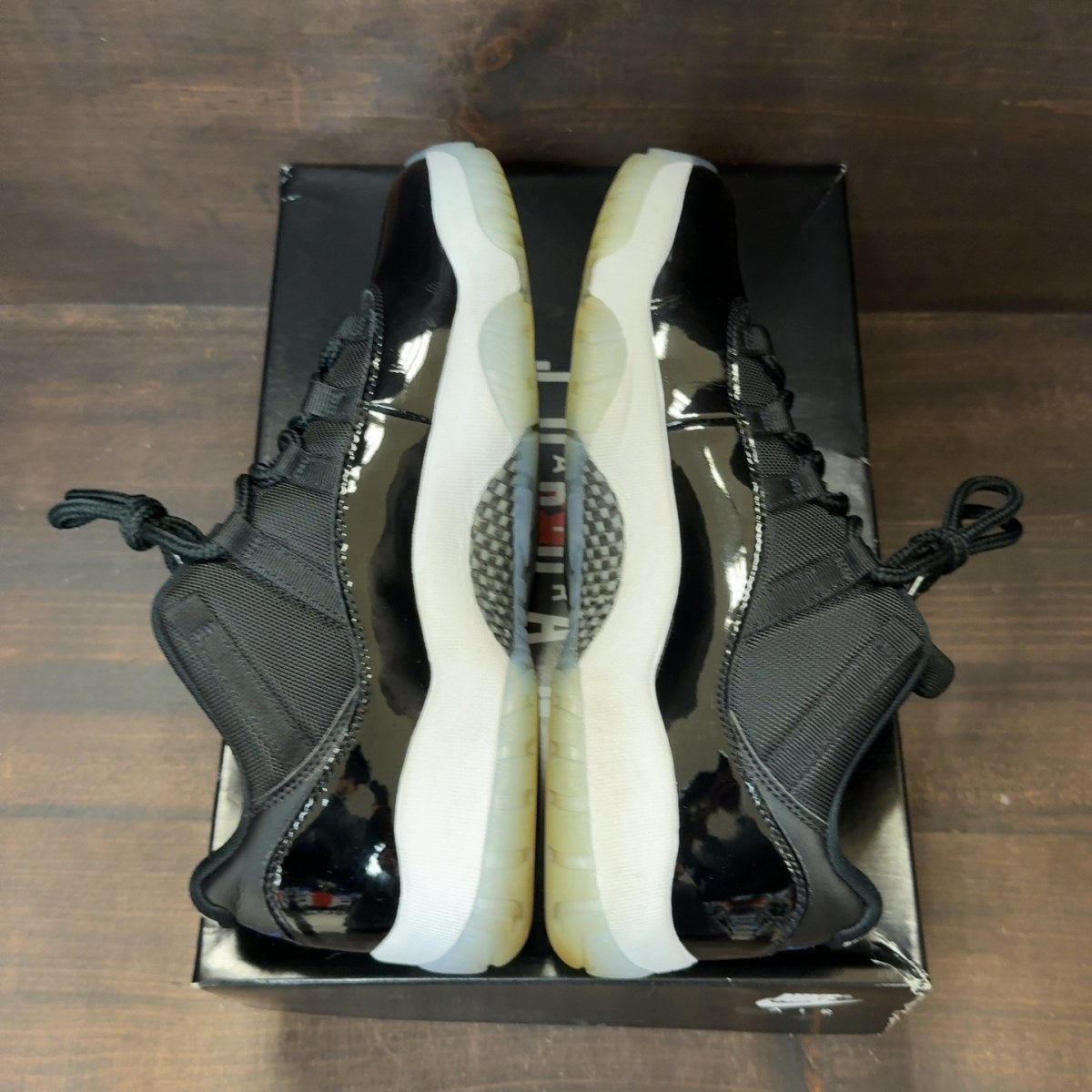 Jordan 11 Retro Low Space Jam - Image 6