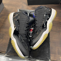 Space Jam Jordan 11 Low IE (USED)