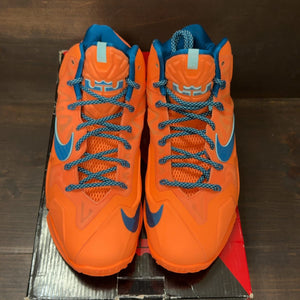 Nike LeBron 11 Knicks Size 9 (Pre-Owned) - tag