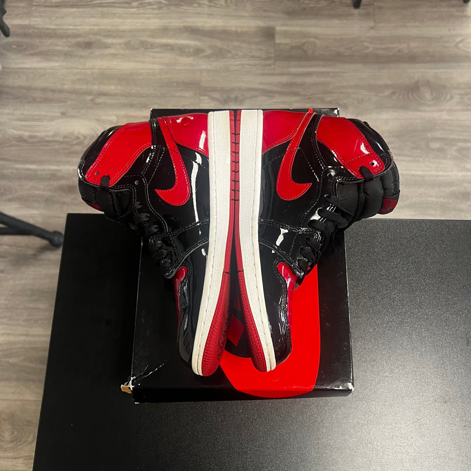 Patent Bred Jordan 1 High Retro OG (USED)