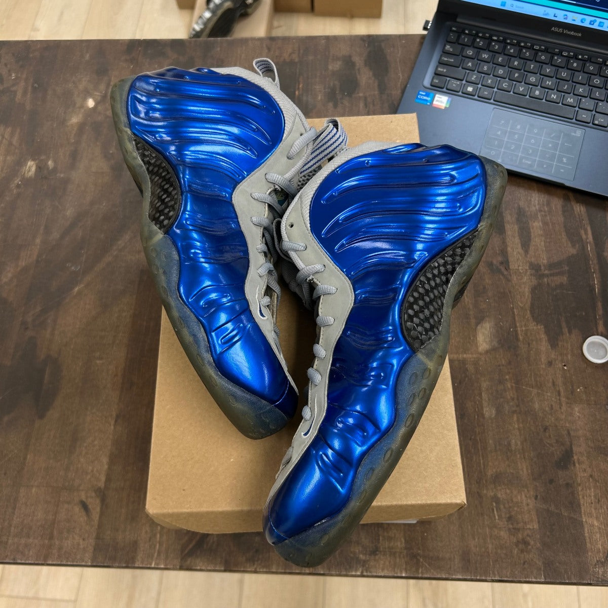 Nike Air Foamposite One Sport Royal Size 13 (Pre-Owned) - Image 1