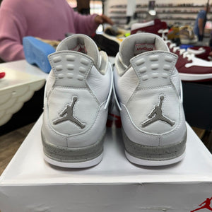 Jordan 4 Retro White Oreo (2021) Size 13 (Pre-Owned) - Image 4