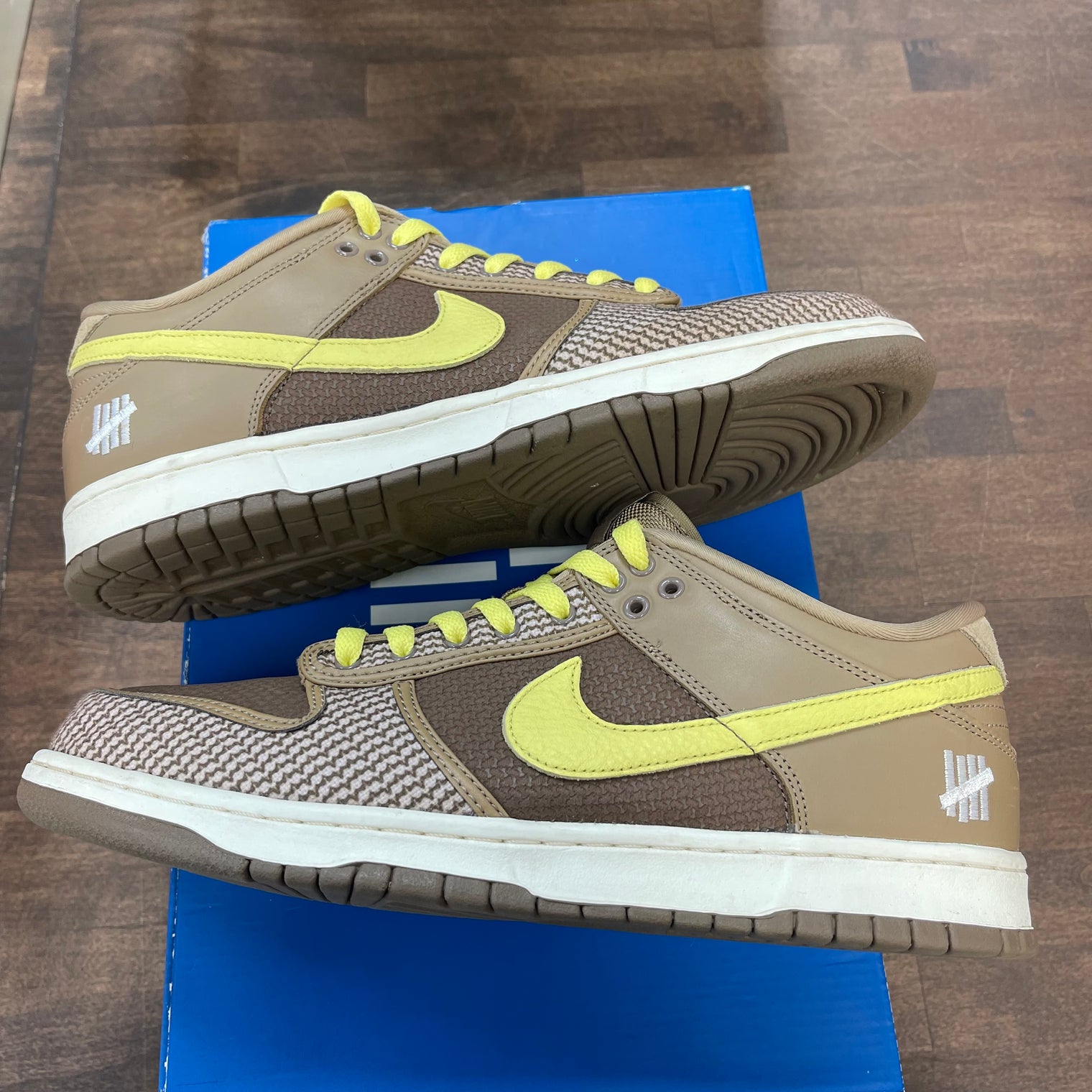 Undefeated Canteen Dunk Low (USED)