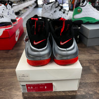 Bright Crimson Foamposite Pro (USED, Replacement Box)
