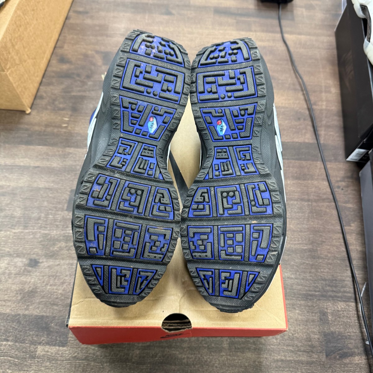 Nike Air Max Sunder Deep Night (Women's) Size 12W (Pre-Owned) - Image 5