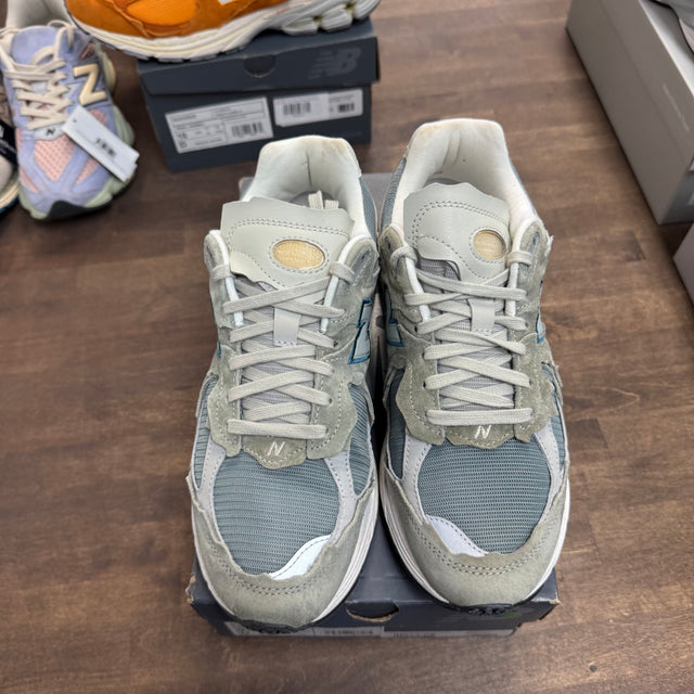 New Balance 2002R Protection Pack Mirage Grey (US 9.5) (USED)