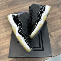 Space Jam Jordan 11 (USED)