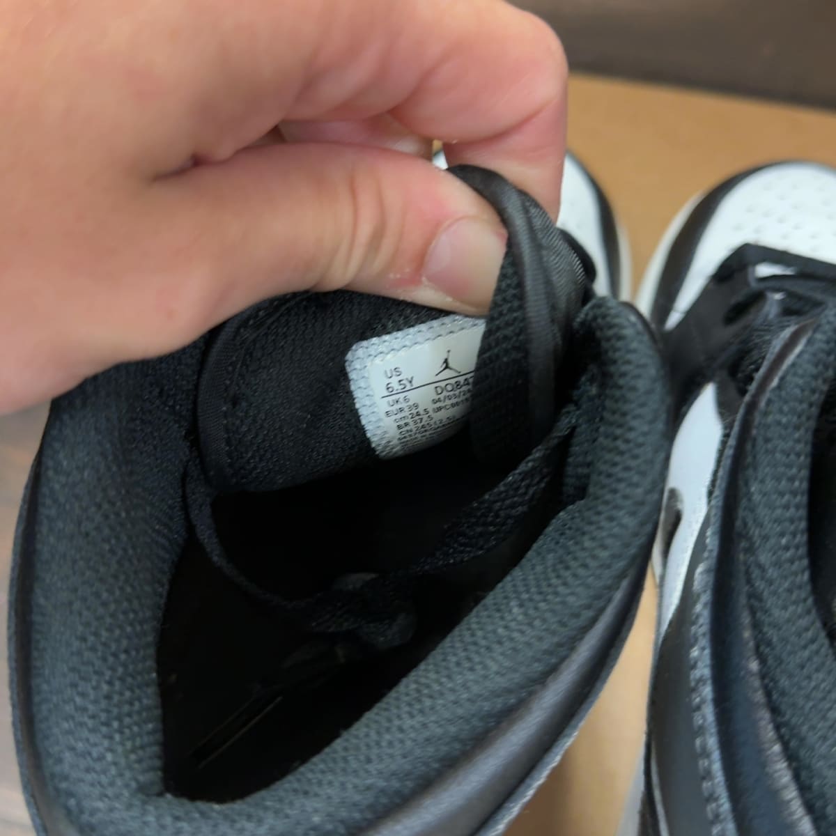 Jordan 1 Mid Black White Iron Grey (GS) Size 6.5Y (Pre-Owned) - aux