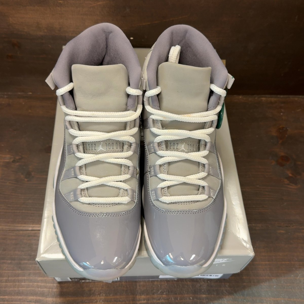 Jordan 11 Retro Cool Grey (2021) Size 9.5 (Pre-Owned) - tag