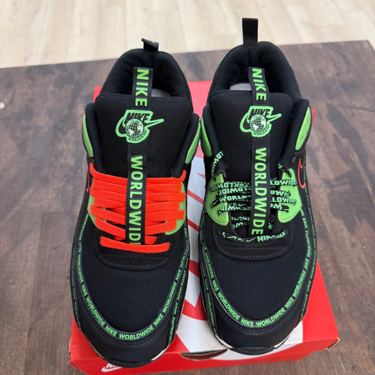 Nike Air Max 90 SE Worldwide Size 10.5 (Pre-Owned) - Image 2