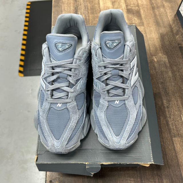 Vintage Indigo New Balance 9060 (USED)