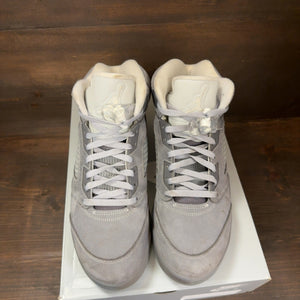 Jordan 5 Retro Wolf Grey (2026) Size 11 (Pre-Owned)