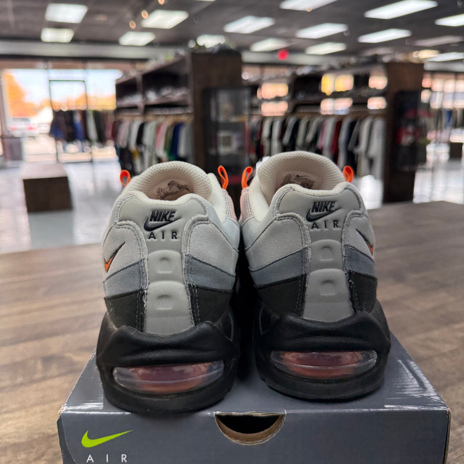 Big Bubble Bright Mandarin Nike Air Max 95 OG (2025) (USED)