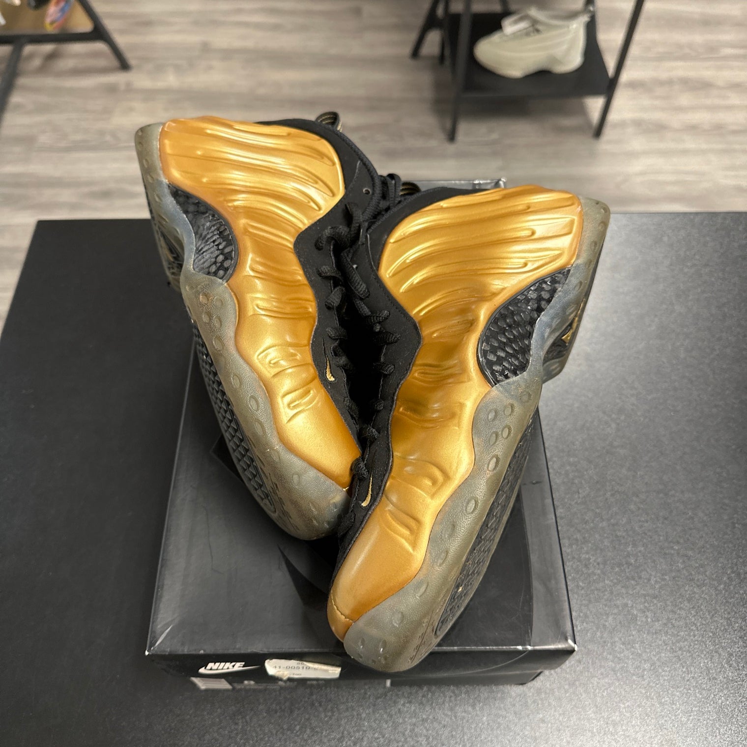 Gold Metallic Nike Foamposite (USED)
