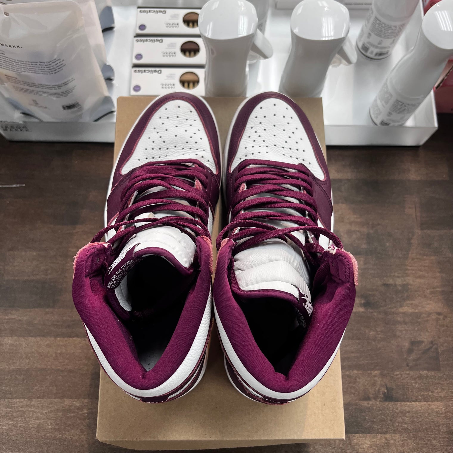 Bordeaux Jordan 1 High (USED, No Box)