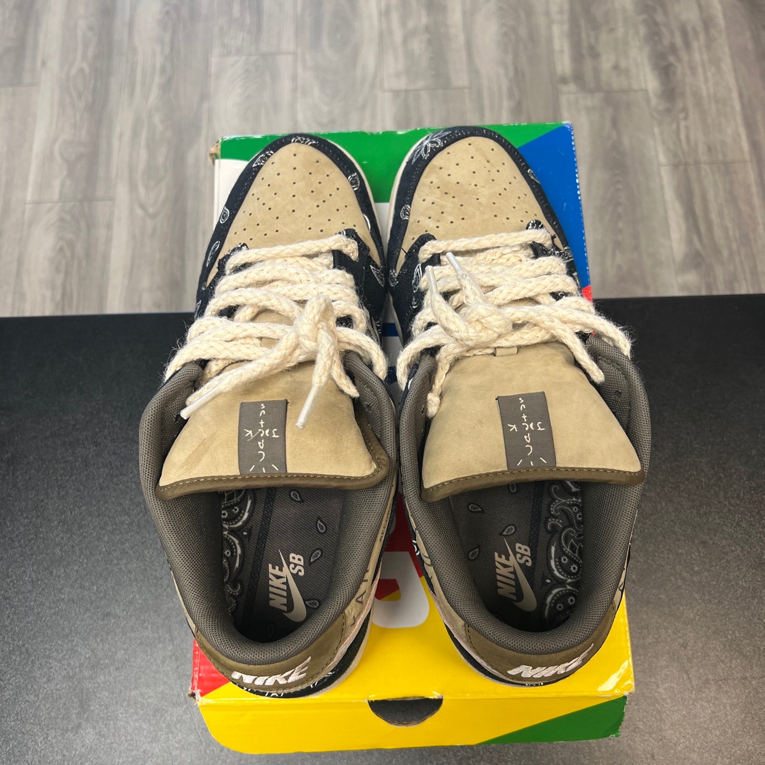 Nike Dunk Low Premium QS SB x Travis Scott Cactus Jack (USED)
