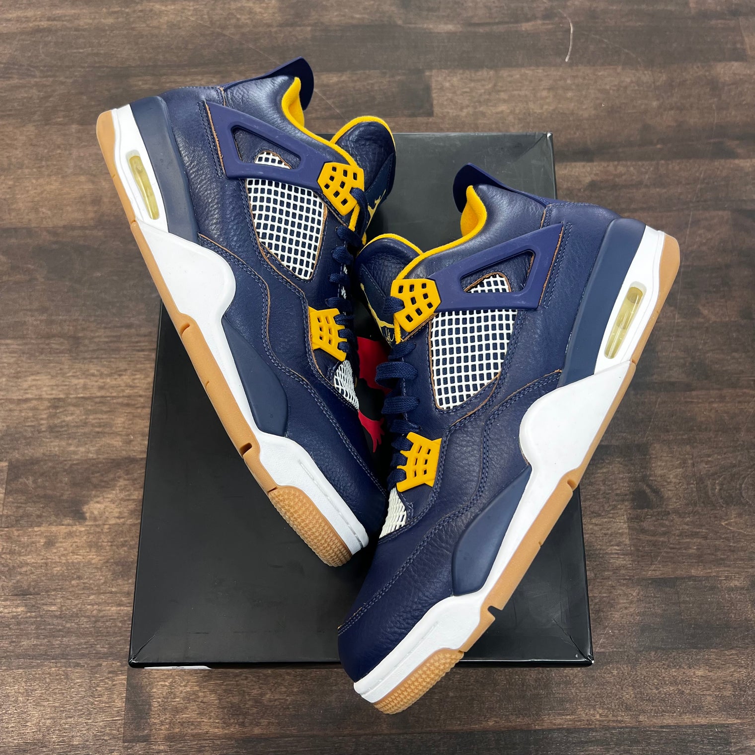 Dunk from Above Jordan 4 (USED)
