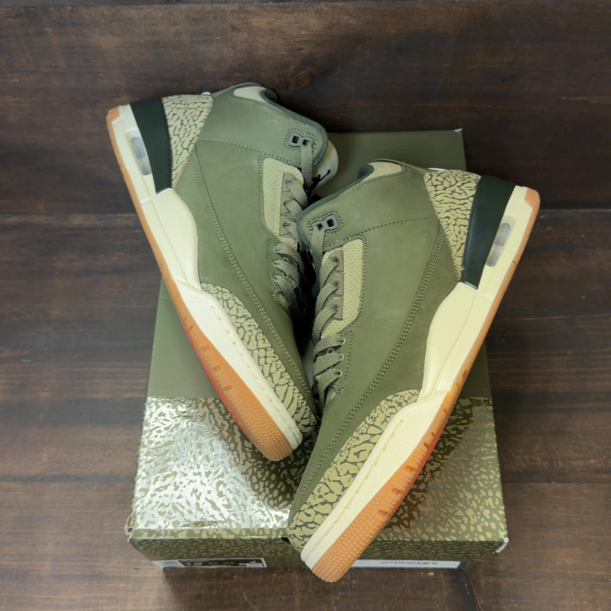 Jordan 3 Retro Family Affair - Image 2