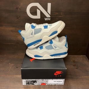 Jordan 4 Retro Military Blue (2024) Size 9.5 (Pre-Owned) - front