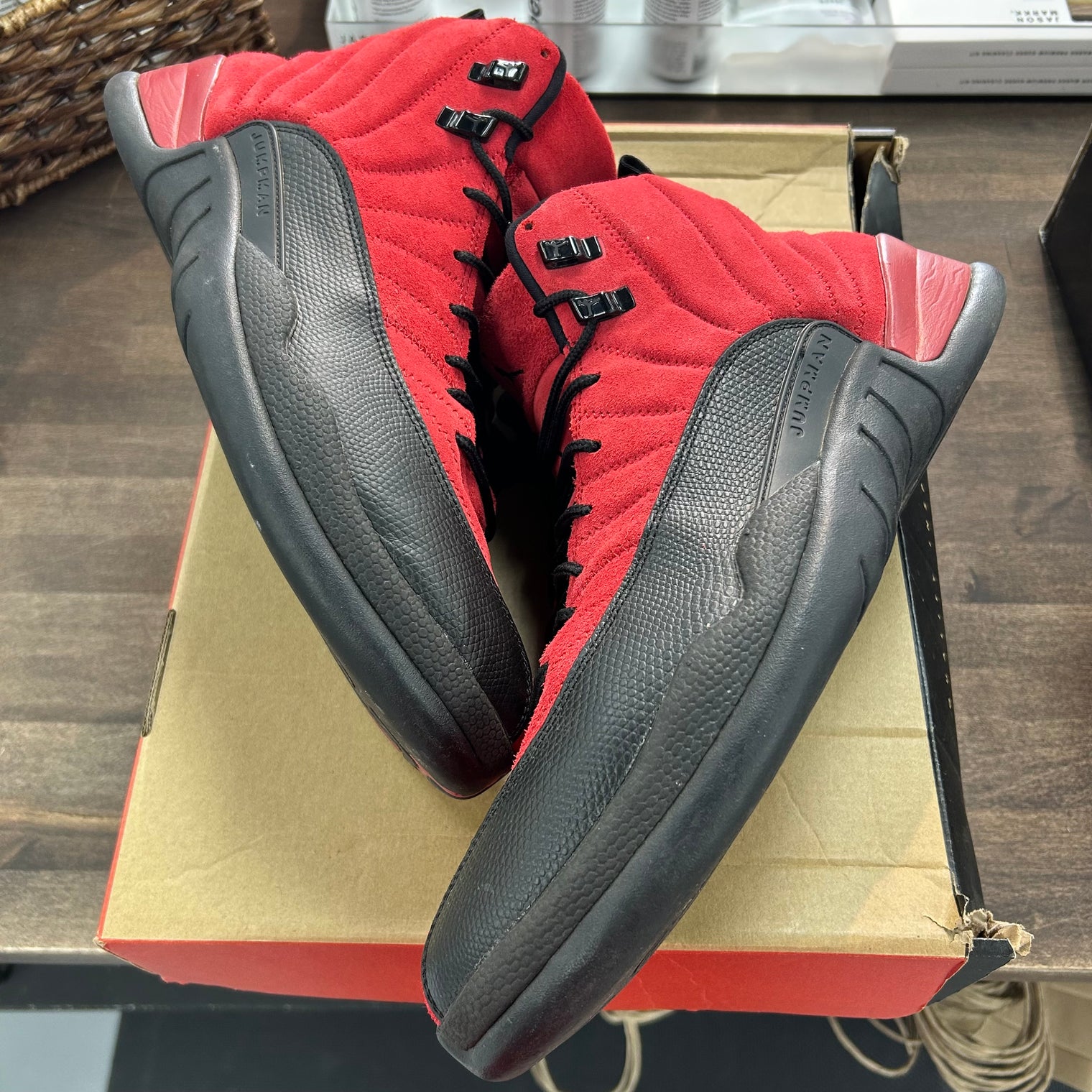 Reverse Flu Game Jordan 12 (USED)