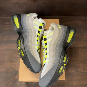 Nike Air Max 95 OG Big Bubble Neon (2025/2026) Size 13 (Pre-Owned) - Image 2