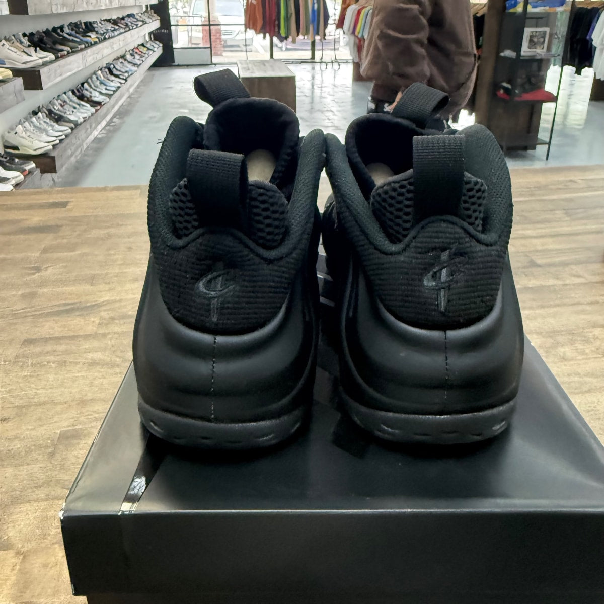 Nike Air Foamposite One Anthracite (2023) - Image 4