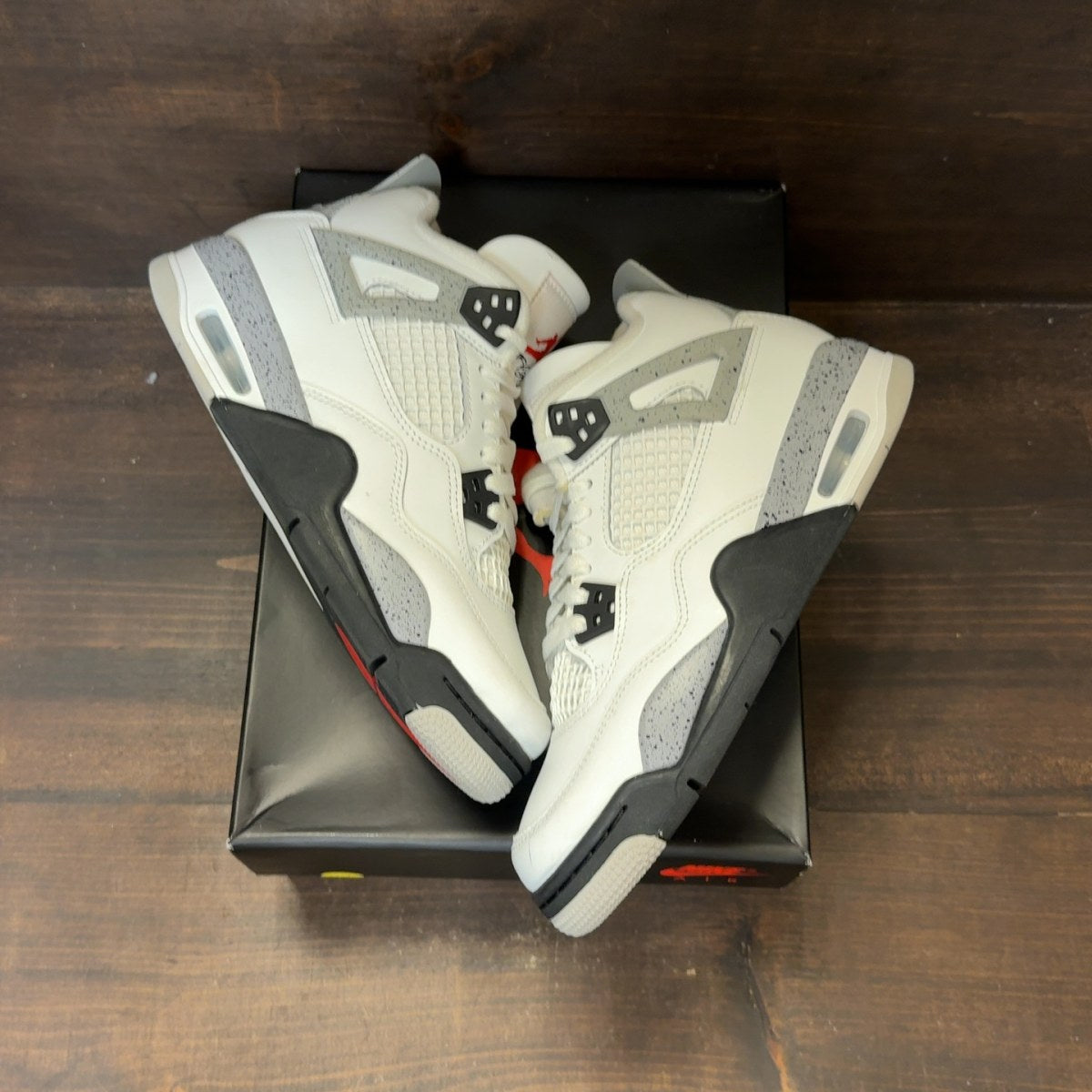 Jordan 4 Retro White Cement (2025) (GS) - Image 2