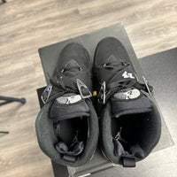 Chrome Jordan 8 Retro (USED)