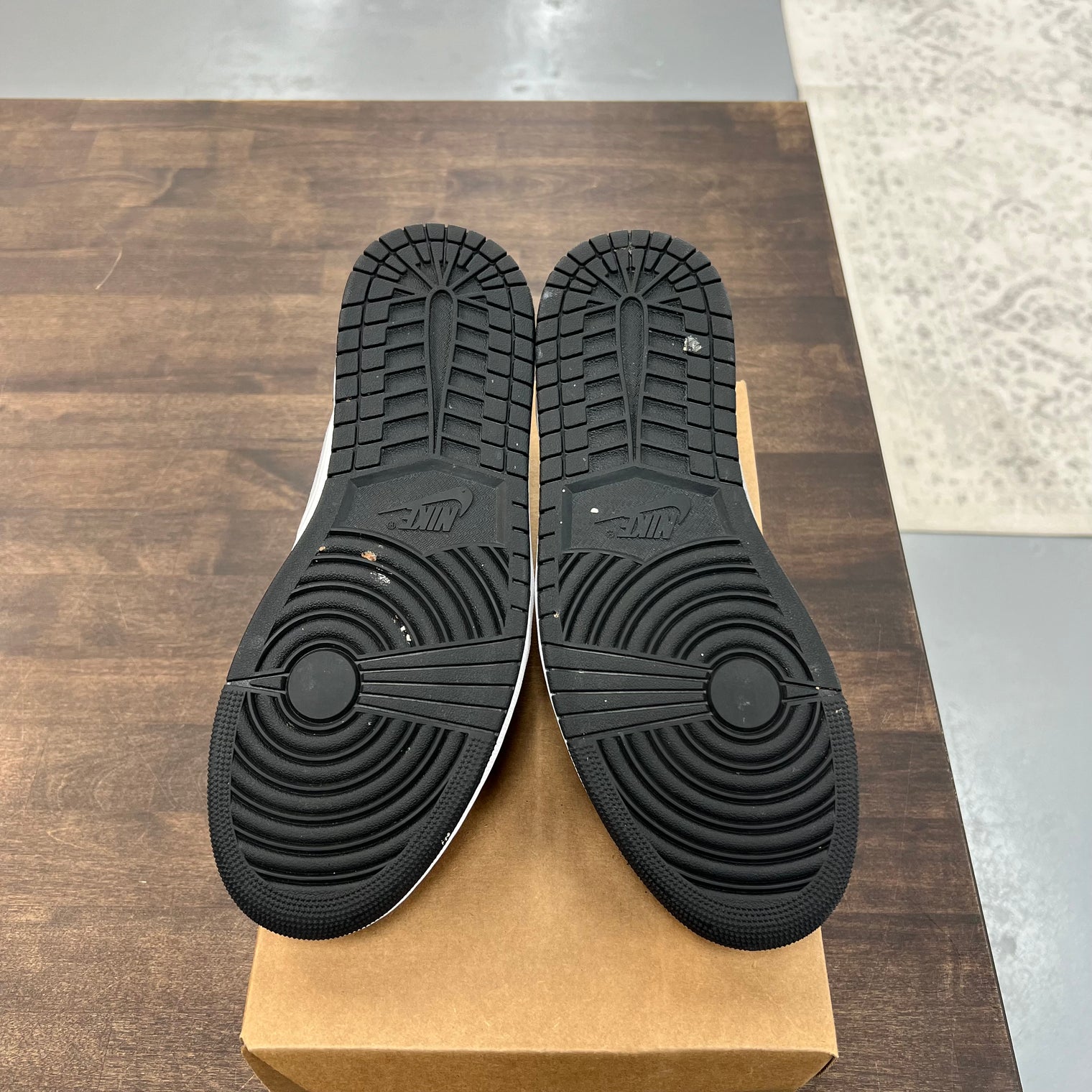 Shadow Jordan 1 Low (USED,No Box)