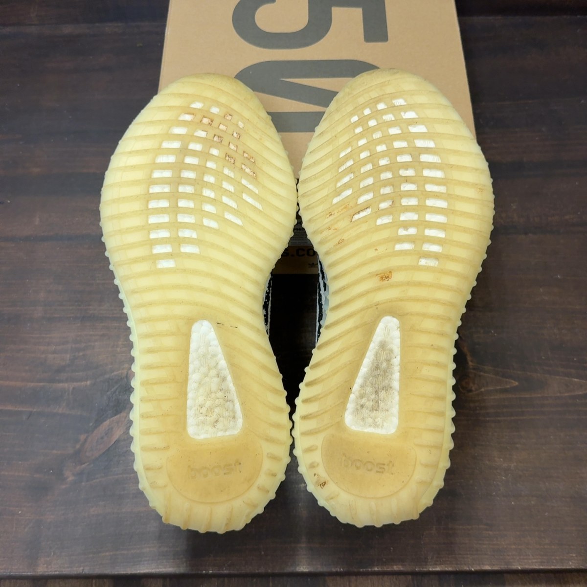 adidas Yeezy Boost 350 V2 Zebra Size 8.5 (Pre-Owned)