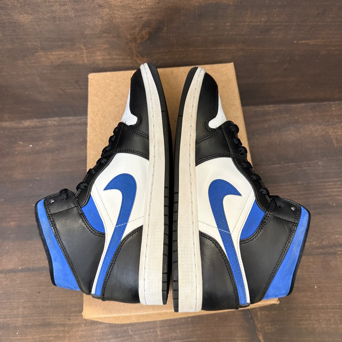 Jordan 1 Mid White Black Racer Blue Size 8.5 (Pre-Owned) - Image 5