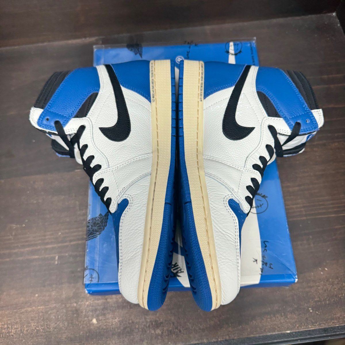Jordan 1 Retro High OG SP Fragment x Travis Scott - Image 4
