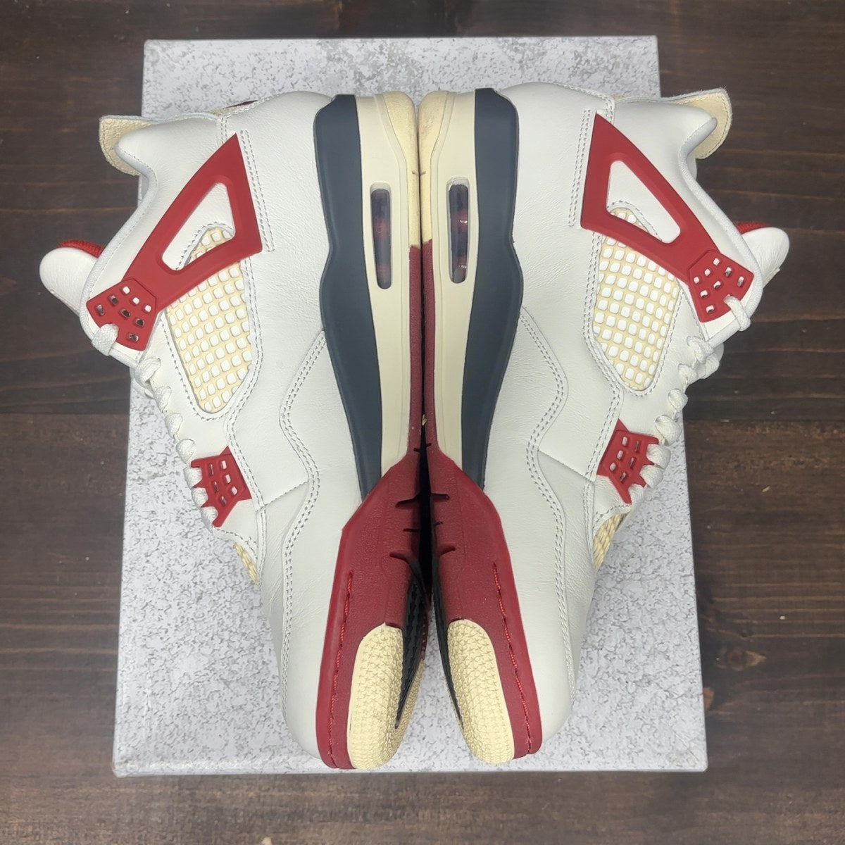 Jordan 4 Retro OG Nigel Sylvester Brick After Brick Size 9.5 (Pre-Owned)