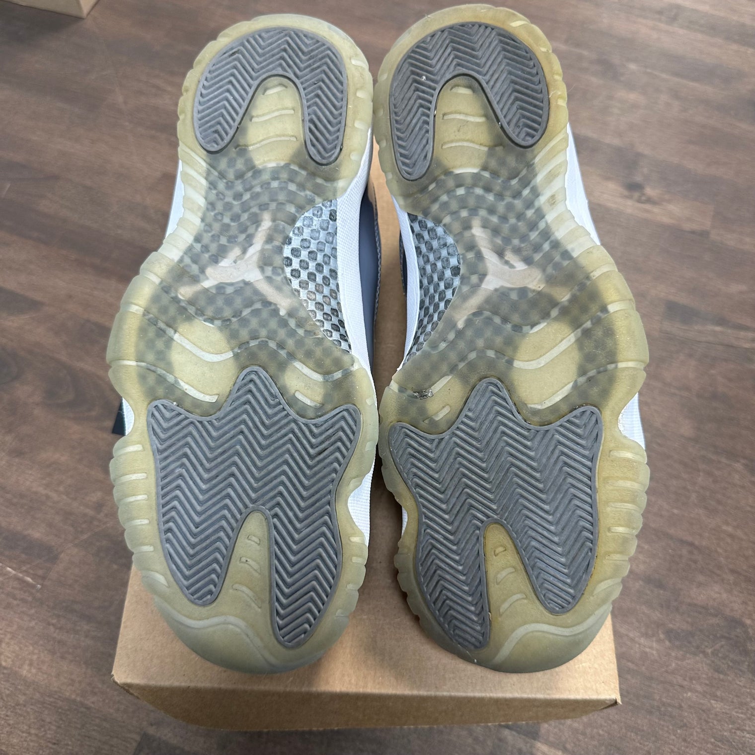 Cool Grey Jordan 11 Low (USED, No Box)