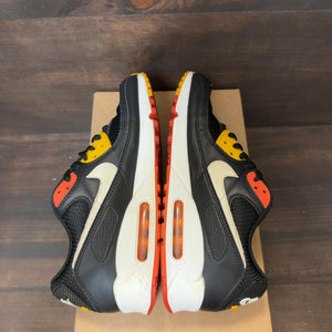 Nike Air Max 90 Raygun Size 9 (Pre-Owned) - Image 6