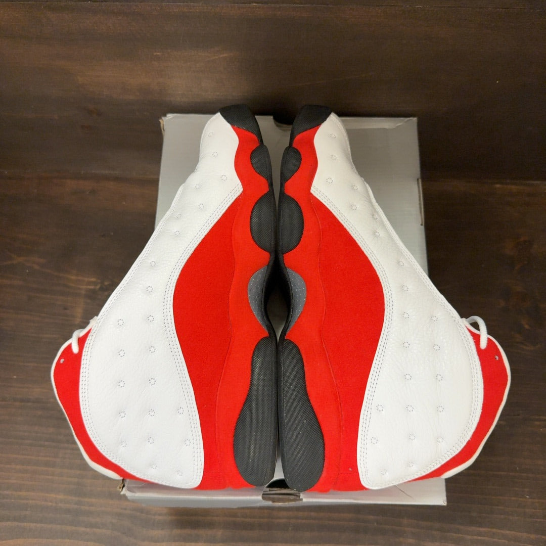 Jordan 13 Retro OG Chicago (2026) Size 10.5 (Pre-Owned)
