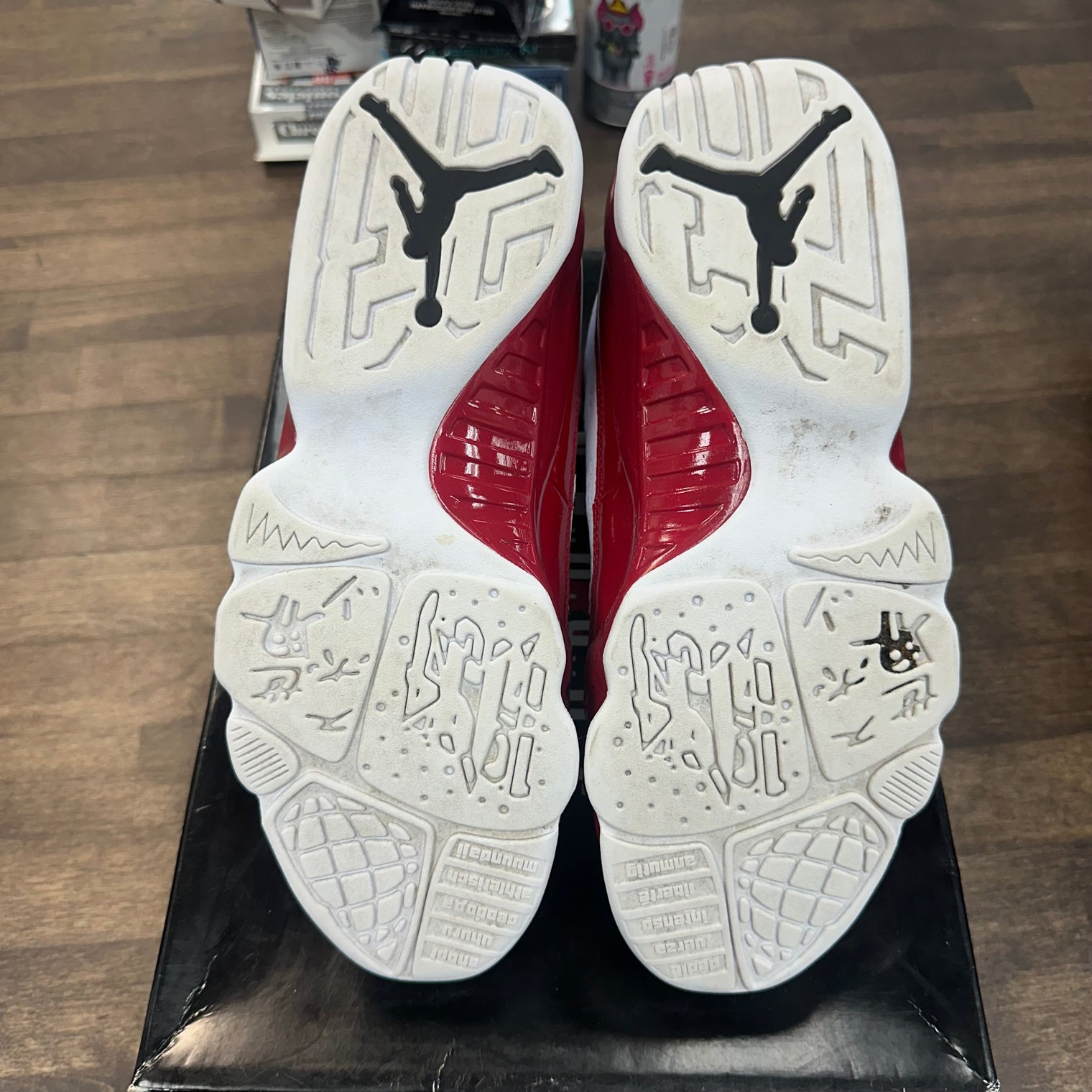 Gym Red Jordan 9 (USED)