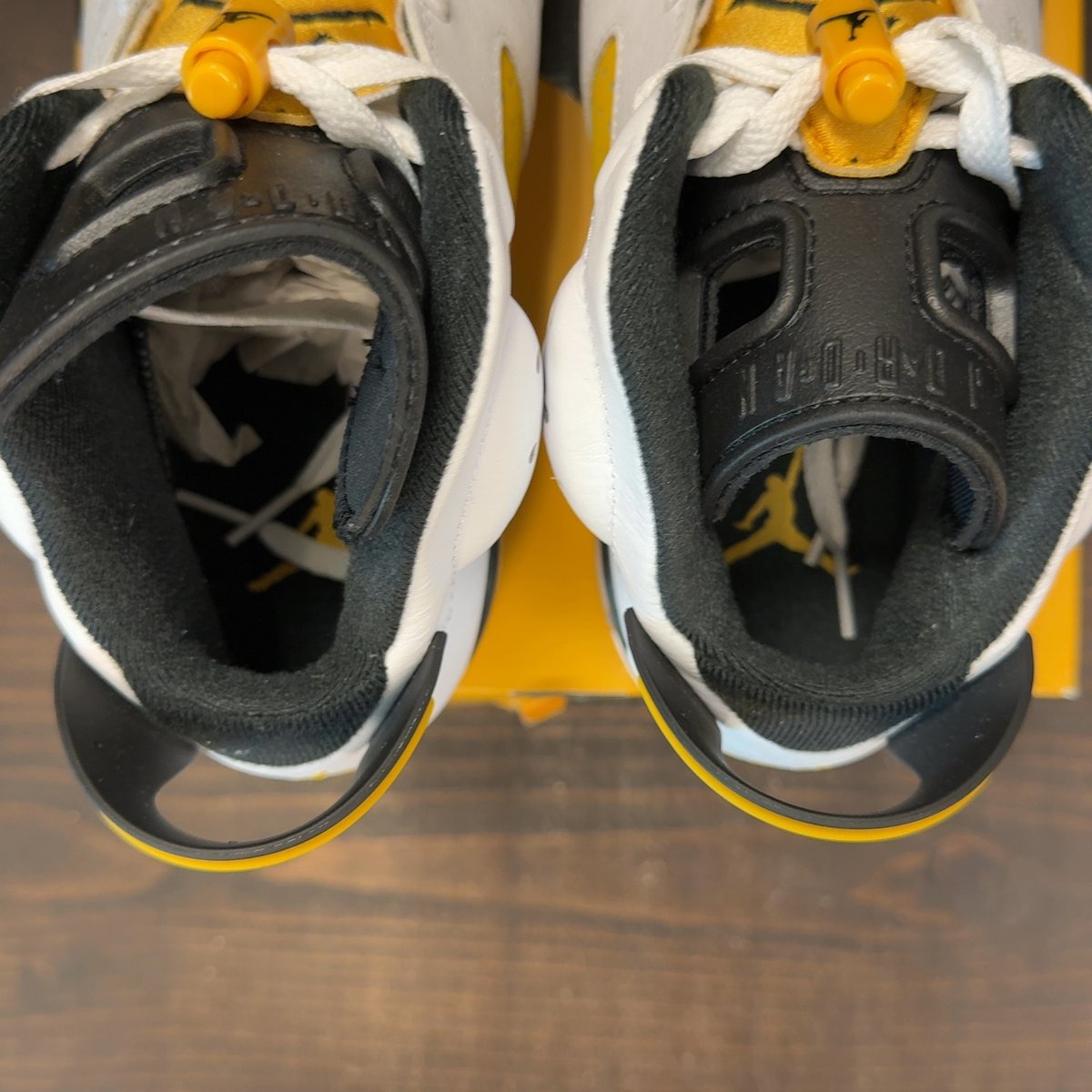 Jordan 6 Retro Yellow Ochre Size 10.5 (Pre-Owned) - aux