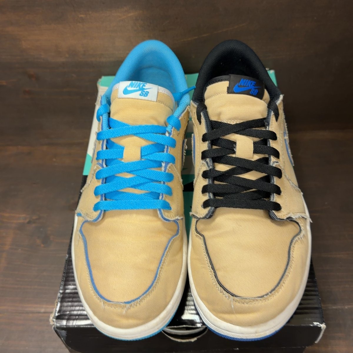 Jordan 1 Low SB QS Lance Mountain Desert Ore Size 10.5 (Pre-Owned) - tag