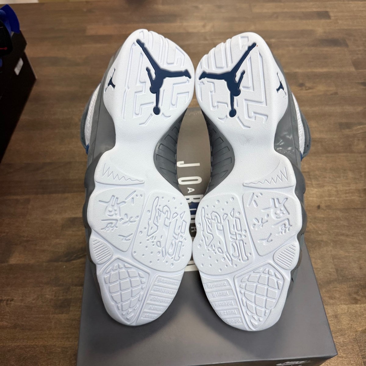 Jordan 9 Retro Flint Grey French Blue (2026) - Image 4