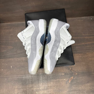 Jordan 11 Retro Low Cement Grey - Image 3