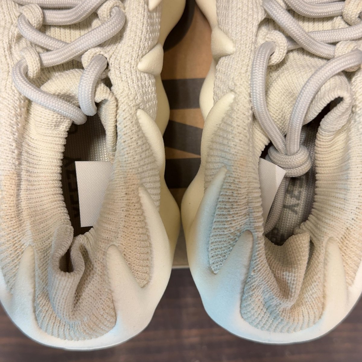 adidas Yeezy 450 Cloud White Size 6 (Pre-Owned) - aux