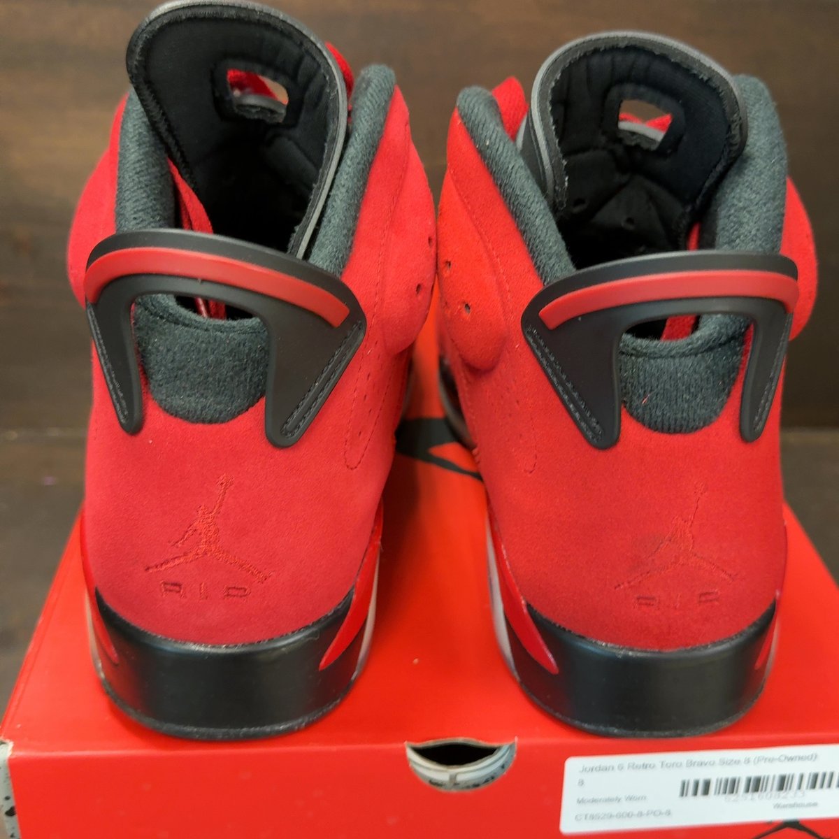Jordan 6 Retro Toro Bravo Size 8 (Pre-Owned) - aux