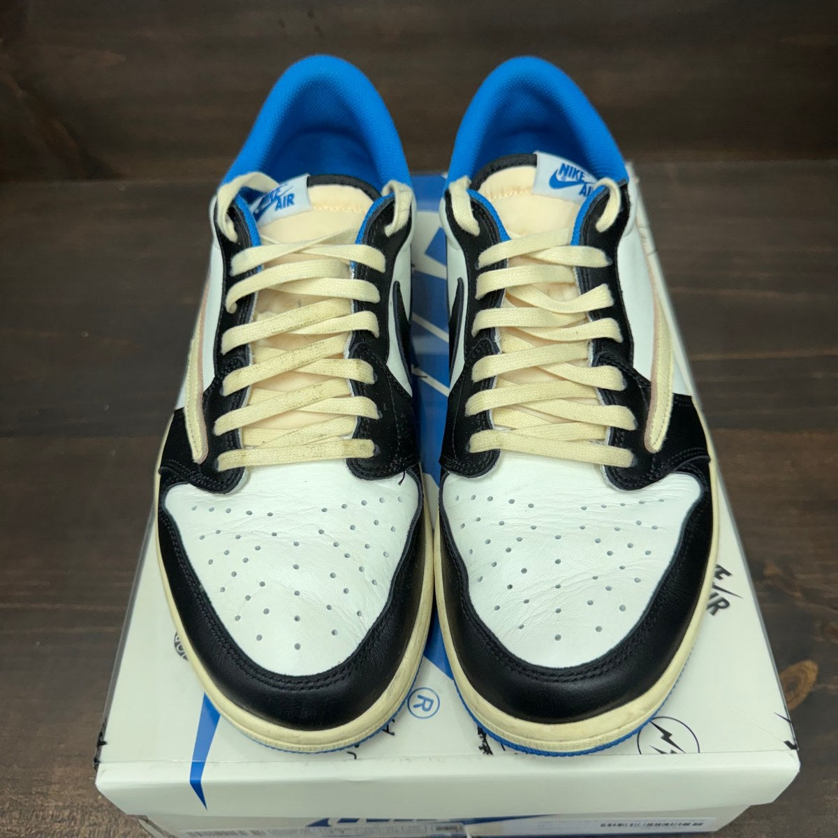 Jordan 1 Retro Low OG SP Fragment x Travis Scott Size 11 (Pre-Owned) - Image 3