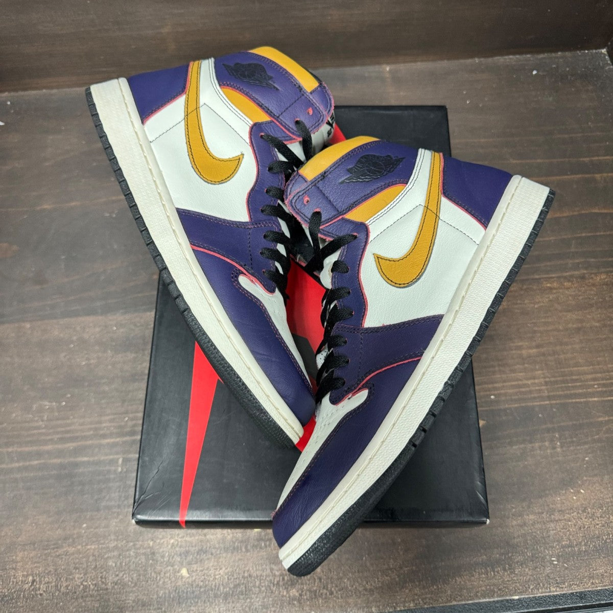 Jordan 1 Retro High OG Defiant SB LA to Chicago - Image 2