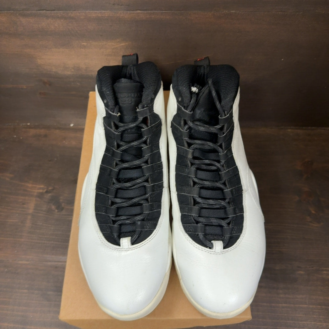 Jordan 10 Retro I'm Back Size 12 (Pre-Owned) - Image 3