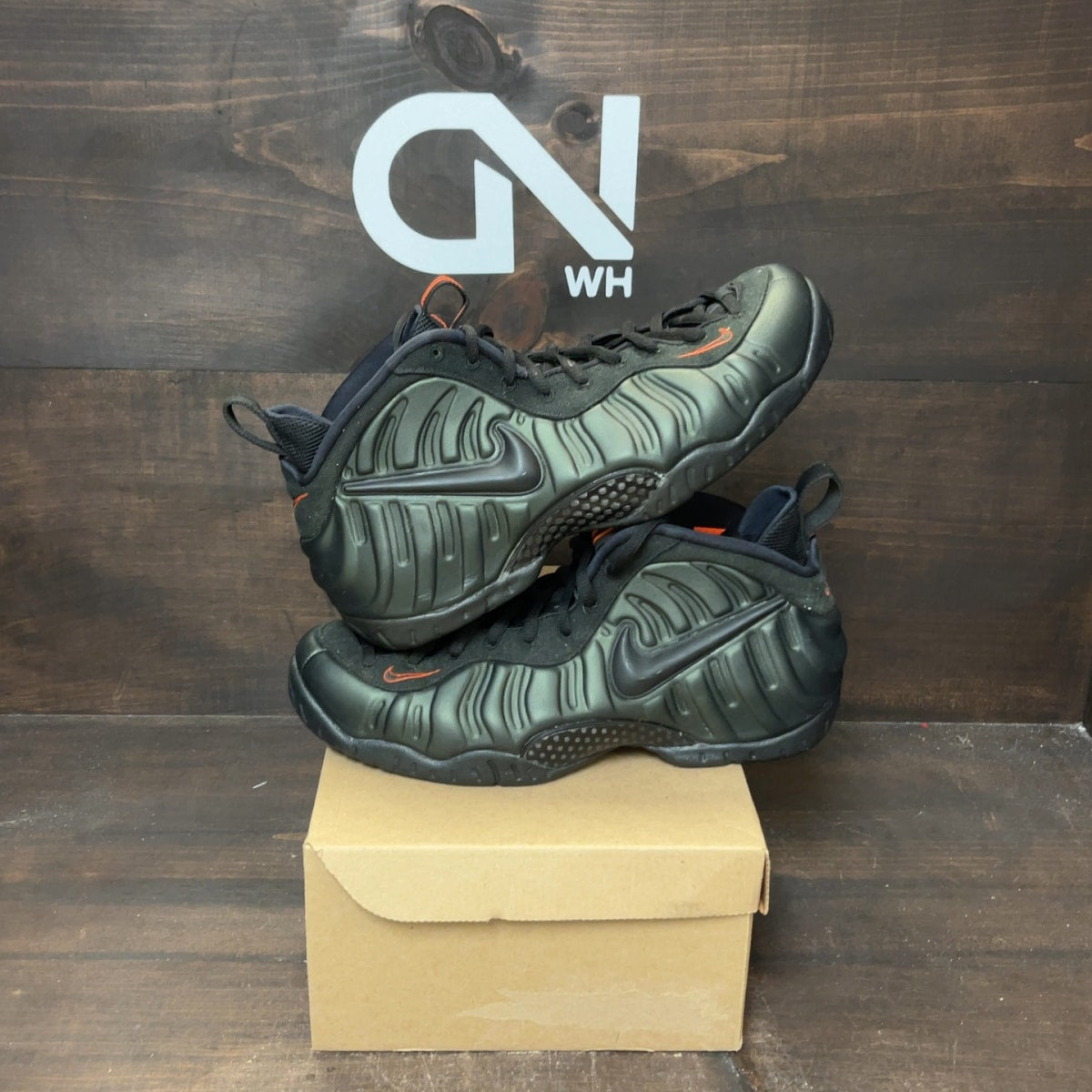 Nike Air Foamposite Pro Sequoia Size 11 (Pre-Owned) - Image 1