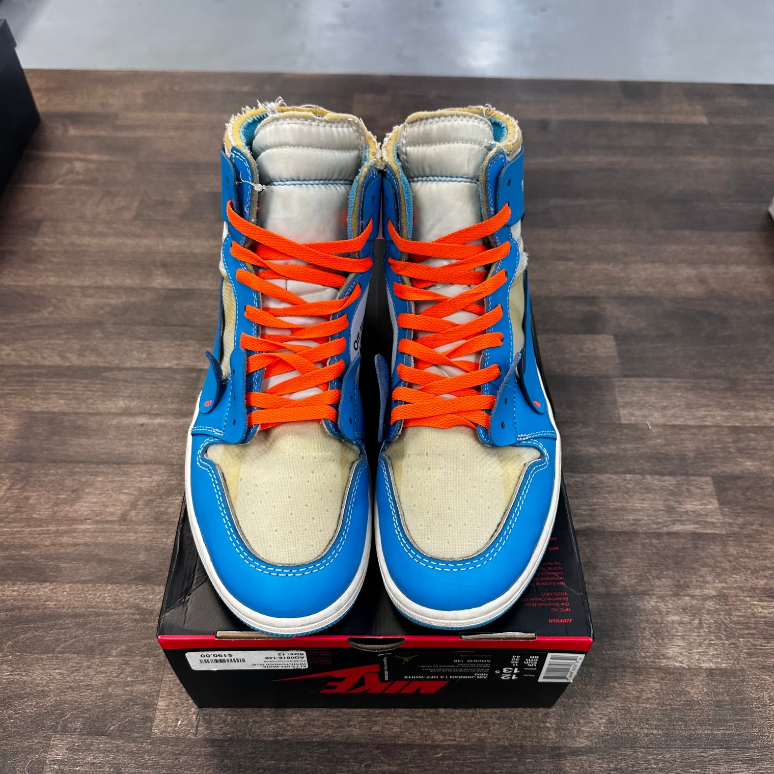 Off-White UNC Jordan 1 High (USED,No Lid)