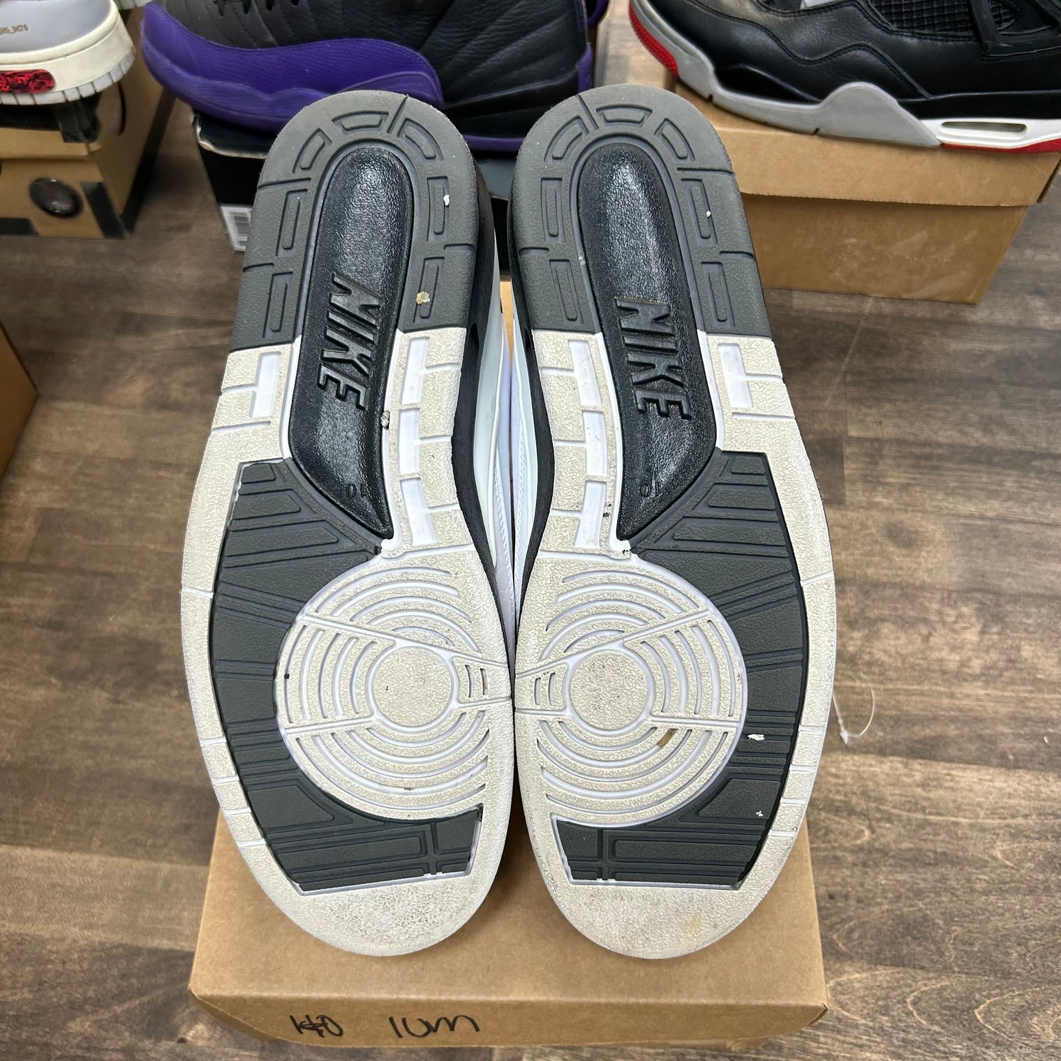 Wing it Jordan 2 Retro (USED, No Box)